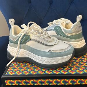 Kurt Geiger Sneakers